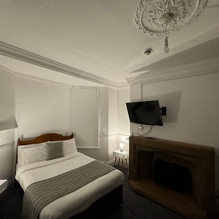 Guesthouse 24-7 The Old Knoll Guesthouse 纽波特 外观 照片